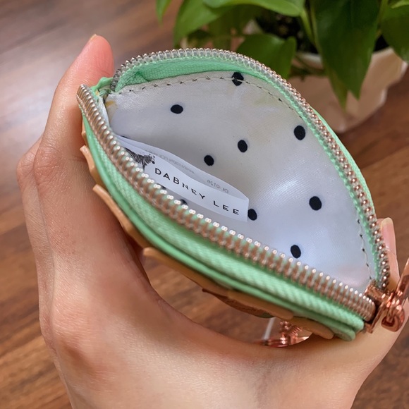 NEW • Anthropologie Coin/Key Purse Palm Leaf - Picture 5 of 5